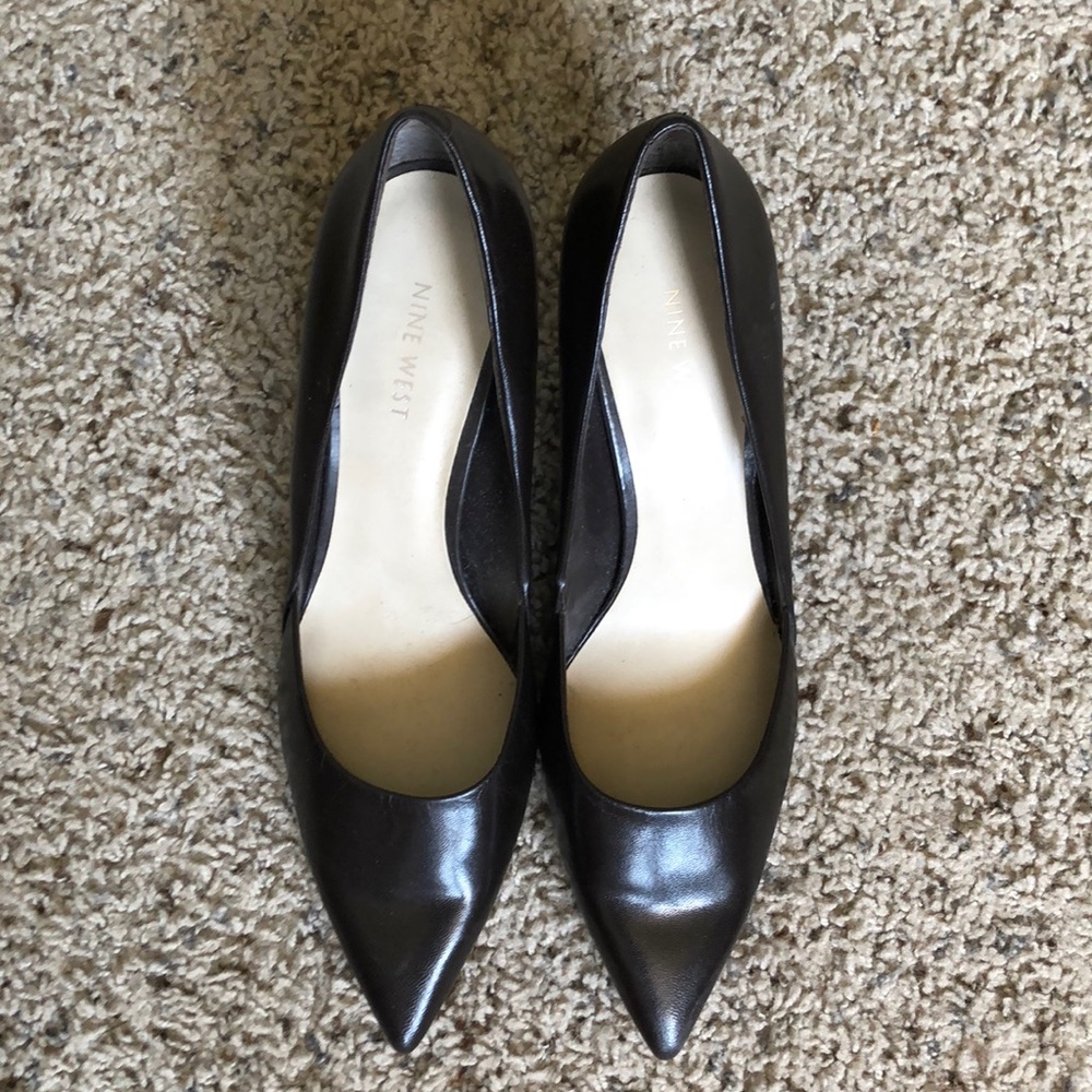 Nine West dark brown shoes